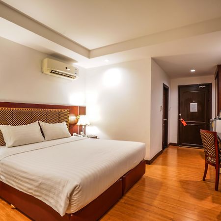 Jomtien Hisotel Exterior foto