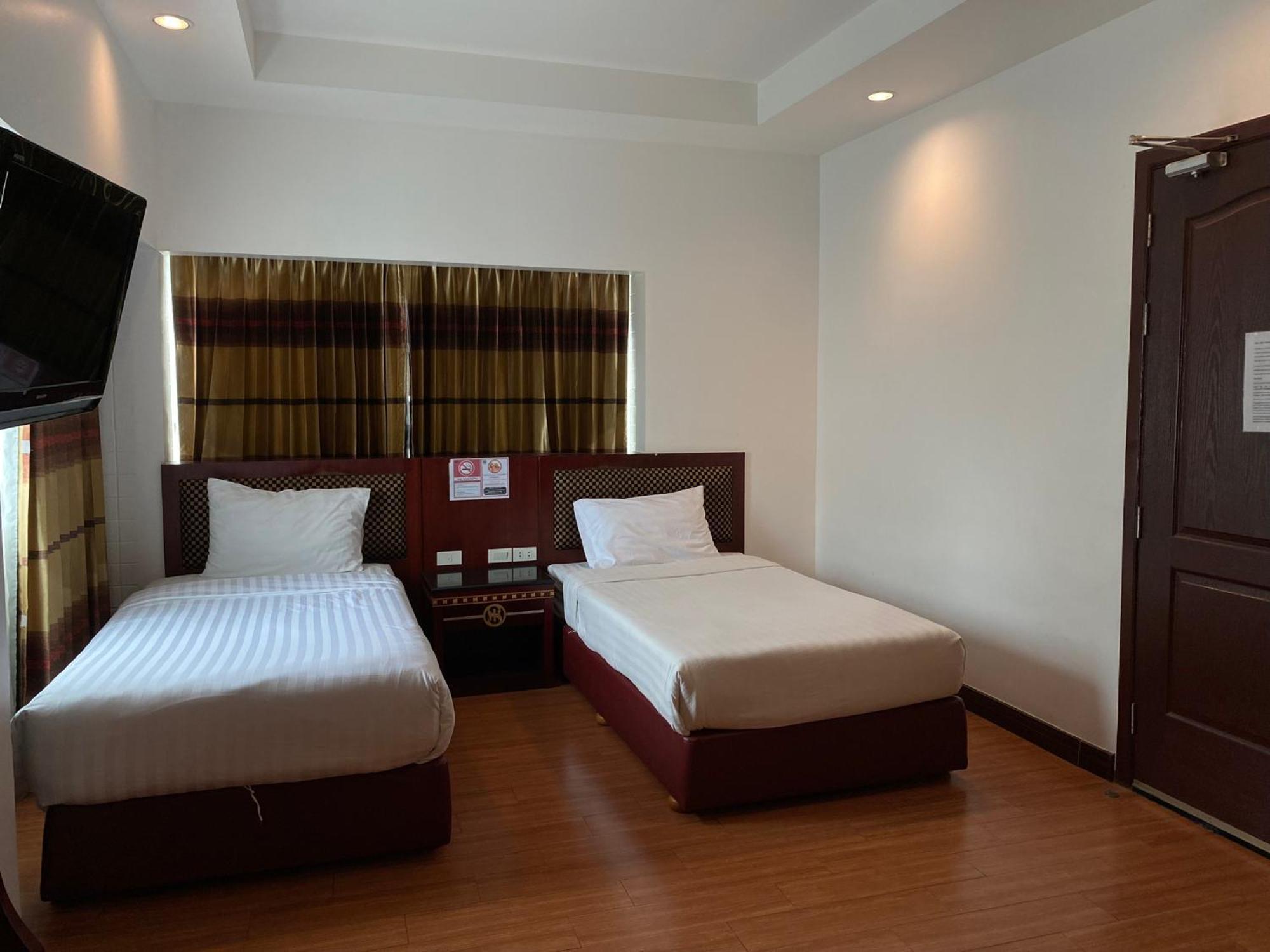 Jomtien Hisotel Exterior foto