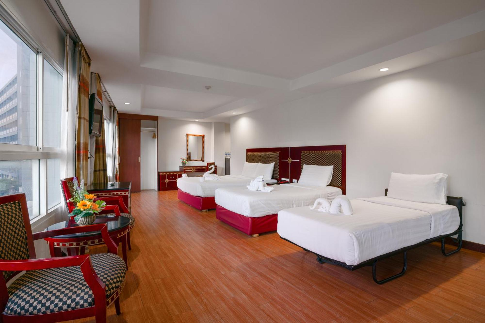 Jomtien Hisotel Habitación foto