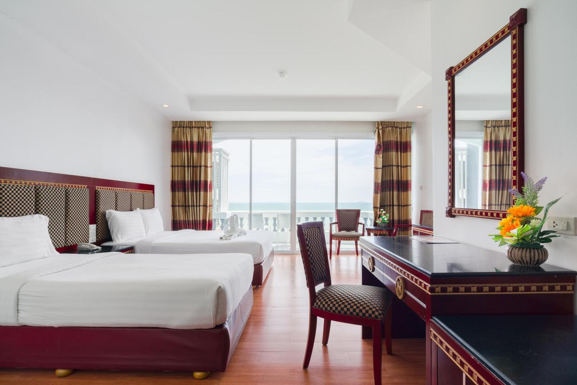 Jomtien Hisotel Habitación foto